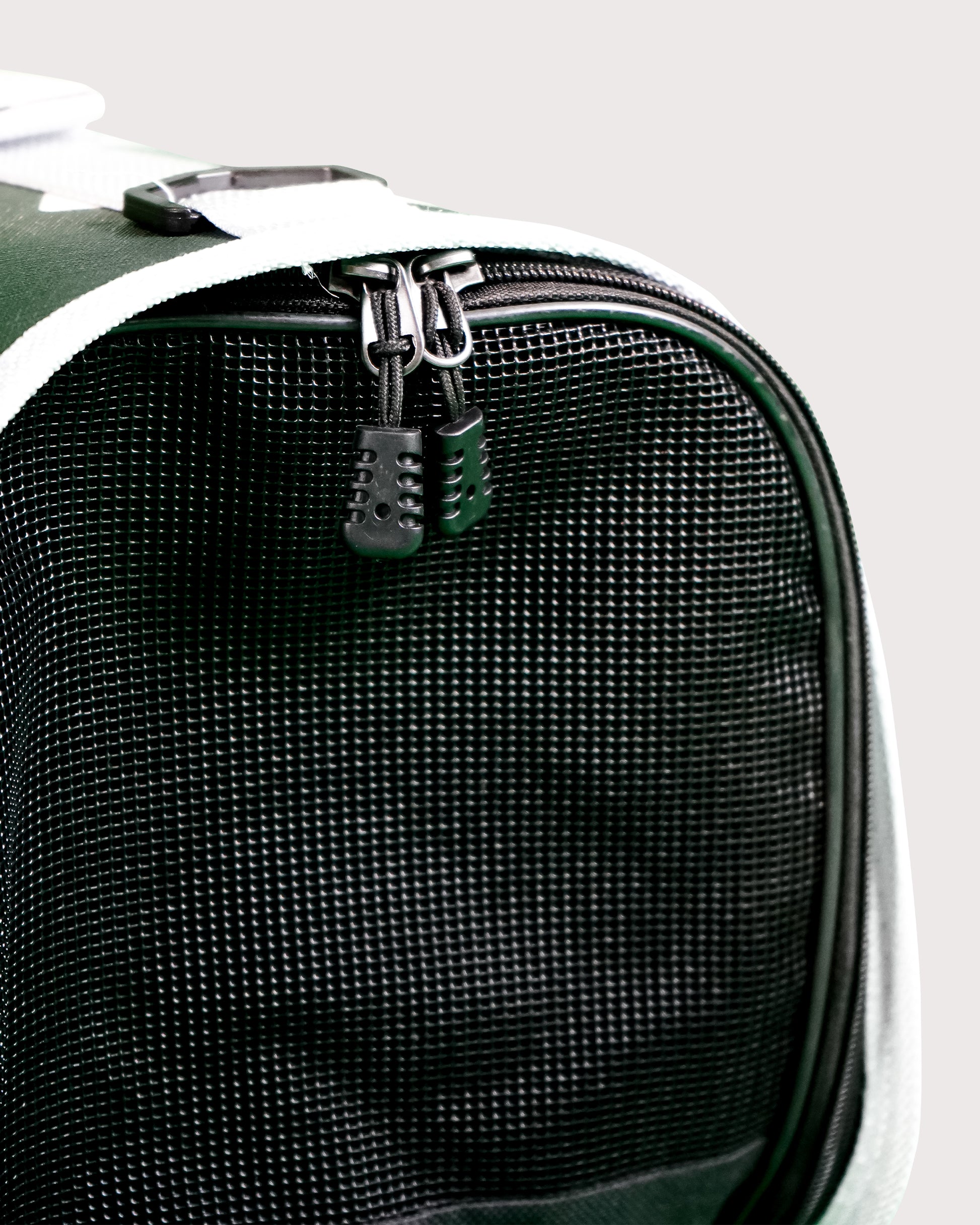 Furbeez Pet Accessories : Cat Travel Bag Green